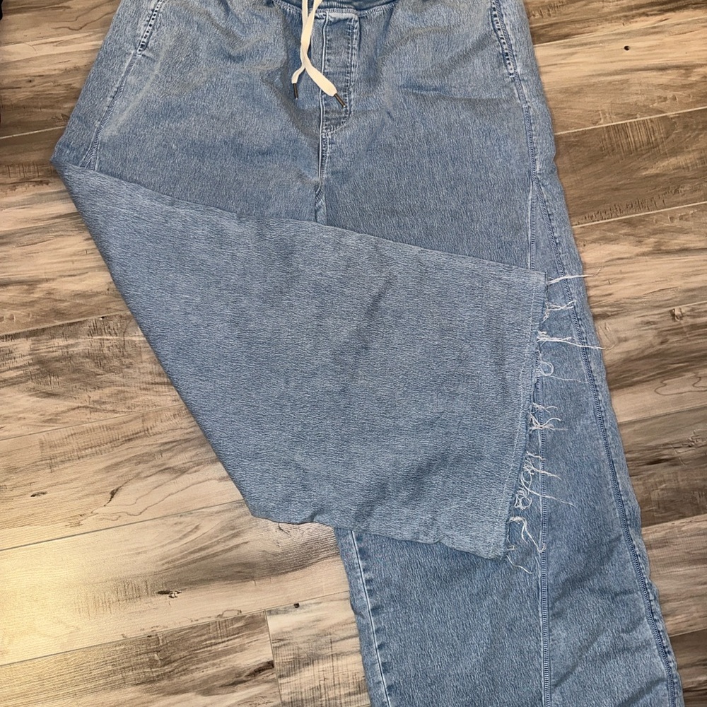 Aerie Relaxed Fit Light Blue Jeans
